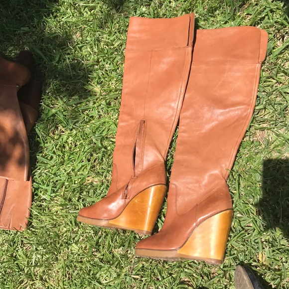 Boots - Picture 2 of 5